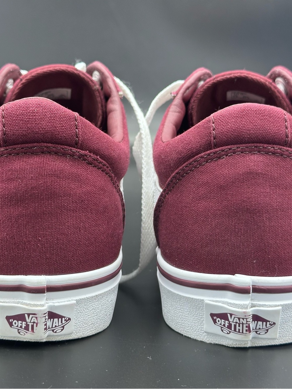 Size 10 Vans Ward Low Top Women’s Sneakers Burgundy Canvas White Stripe Shoes - Picture 9 of 14